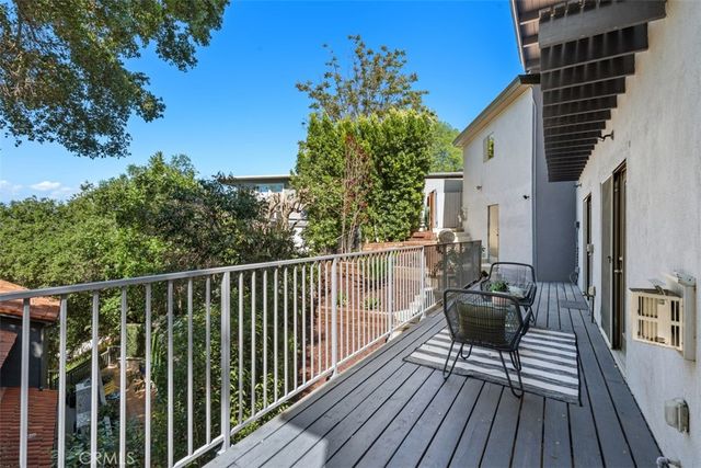11575 Sunshine Terrace, Studio City, CA 91604