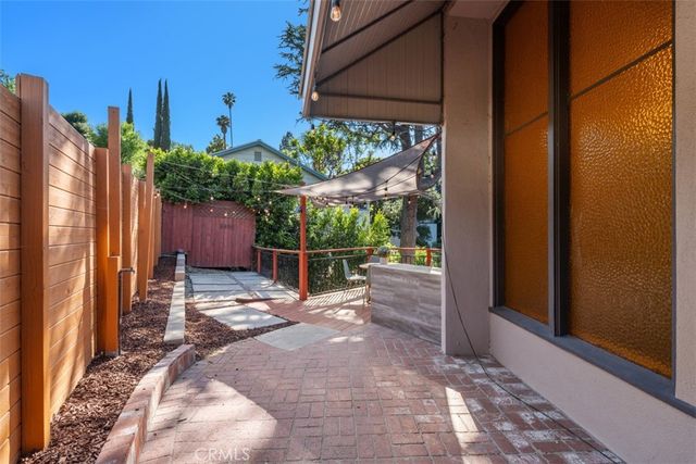 11575 Sunshine Terrace, Studio City, CA 91604