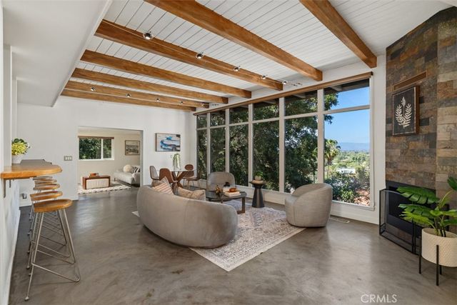 11575 Sunshine Terrace, Studio City, CA 91604