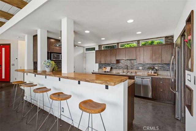 11575 Sunshine Terrace, Studio City, CA 91604