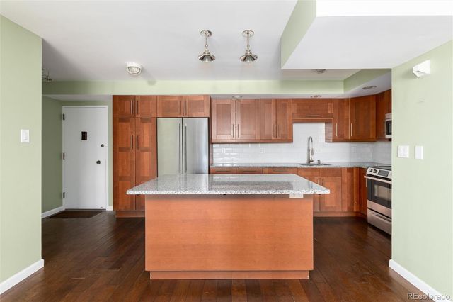 790 N Washington Street 706, Denver, CO 80203