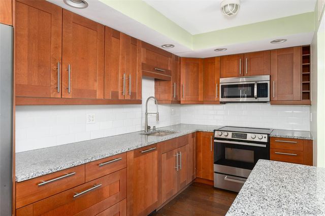 790 N Washington Street 706, Denver, CO 80203