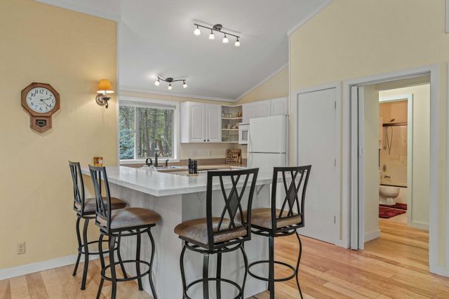 17839 Lava Butte Lane 6, Sunriver, OR 97707