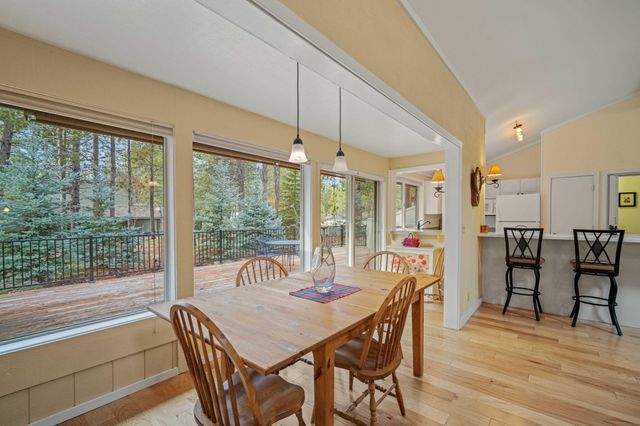 17839 Lava Butte Lane 6, Sunriver, OR 97707