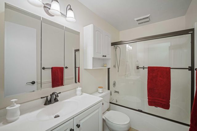 17839 Lava Butte Lane 6, Sunriver, OR 97707