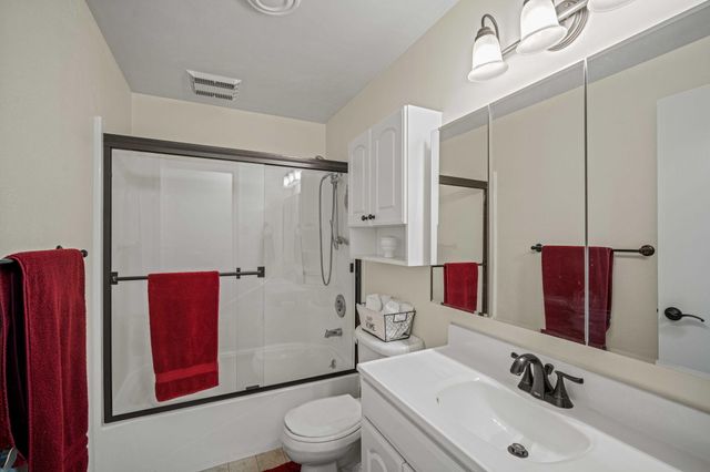 17839 Lava Butte Lane 6, Sunriver, OR 97707