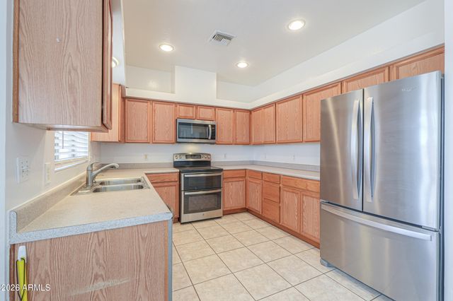 15220 S PADRES Road, Arizona City, AZ 85123