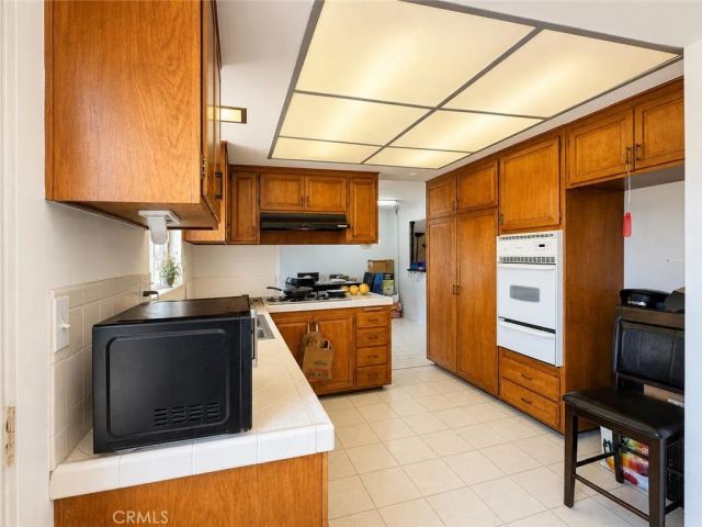 1230 Bunbury Drive, Whittier, CA 90601