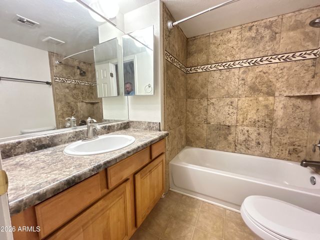 14203 N 19TH Avenue 1043, Phoenix, AZ 85023