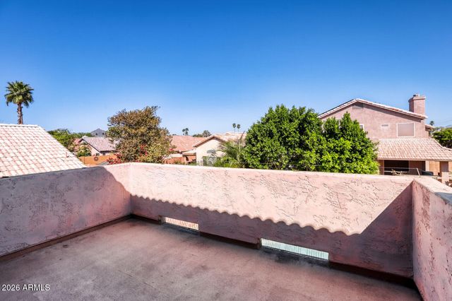 8782 E PINCHOT Avenue, Scottsdale, AZ 85251