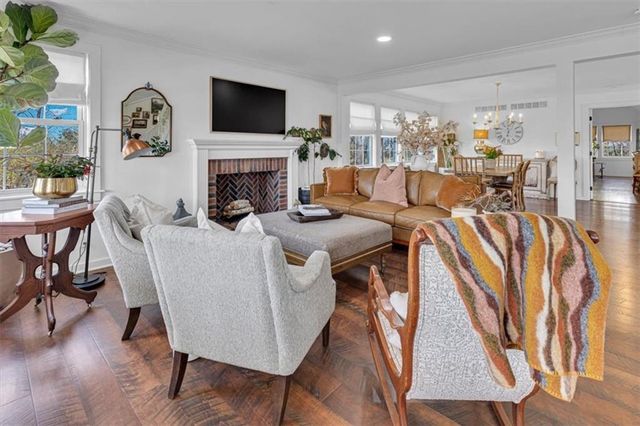 27440 W 215th Street, Spring Hill, KS 66083