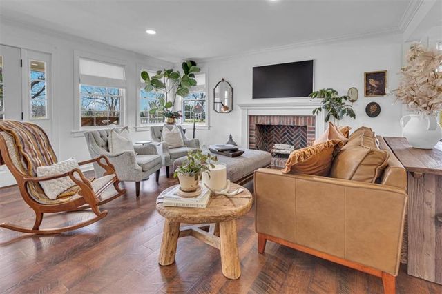 27440 W 215th Street, Spring Hill, KS 66083