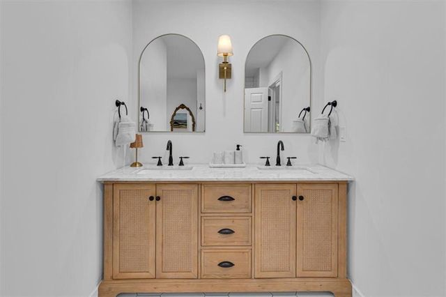 27440 W 215th Street, Spring Hill, KS 66083