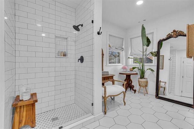 27440 W 215th Street, Spring Hill, KS 66083