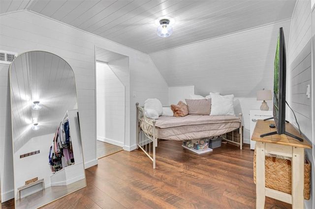 27440 W 215th Street, Spring Hill, KS 66083