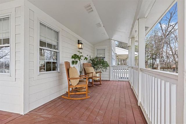 27440 W 215th Street, Spring Hill, KS 66083