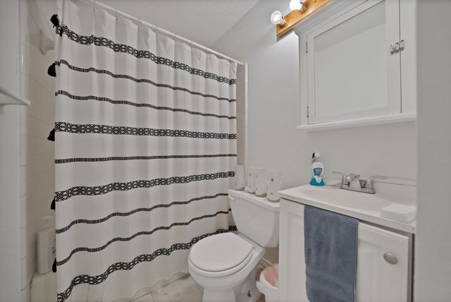 521 Ann Lois Lane, Burleson, TX 76028