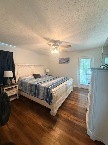 2026 Kimberly Drive, Somerset, KY 42503
