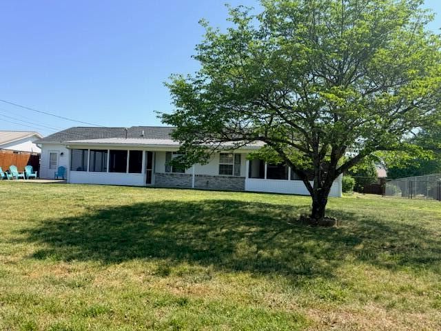 2026 Kimberly Drive, Somerset, KY 42503
