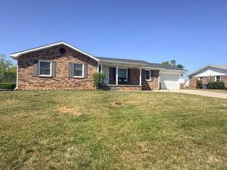 2026 Kimberly Drive, Somerset, KY 42503