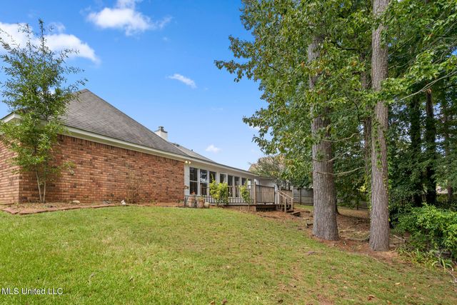 207 Meadowview Lane, Brandon, MS 39047