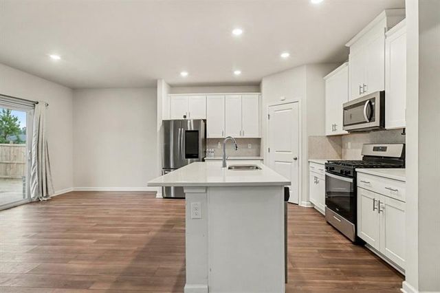 760 Sara Meadow Road, Loganville, GA 30052