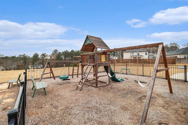 760 Sara Meadow Road, Loganville, GA 30052