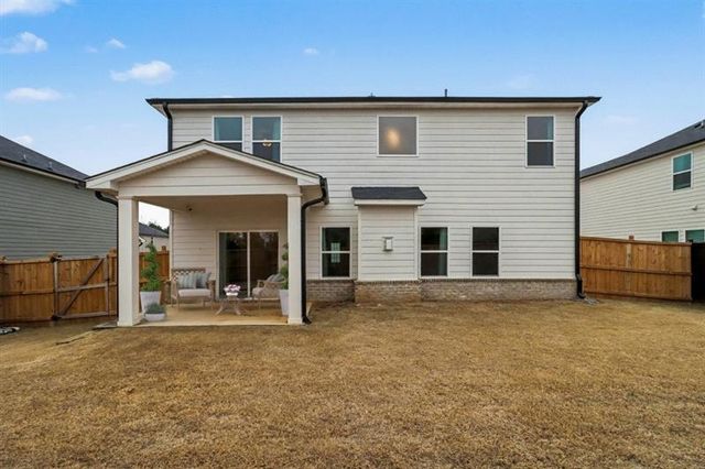 760 Sara Meadow Road, Loganville, GA 30052