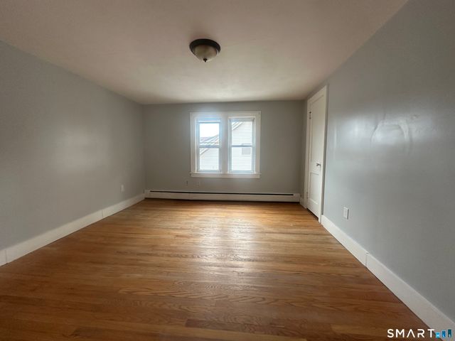 33 Emory Court, Bristol, CT 06010