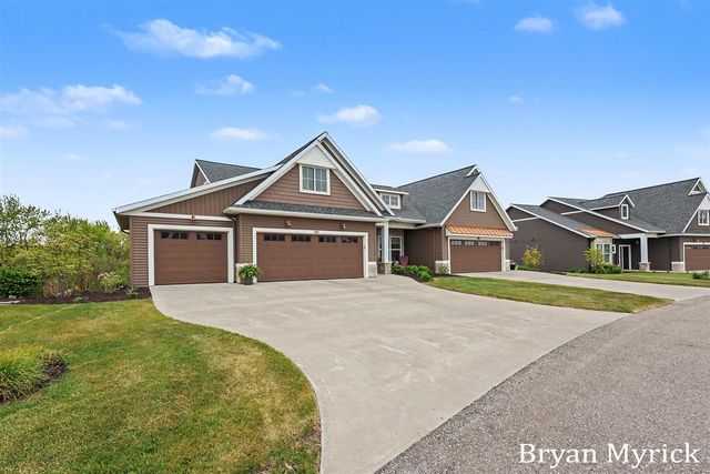 4726 West Wind Drive, Holland, MI 49423