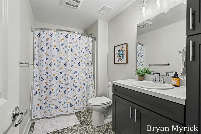 4726 West Wind Drive, Holland, MI 49423
