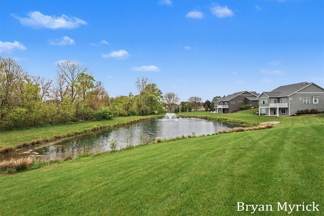 4726 West Wind Drive, Holland, MI 49423