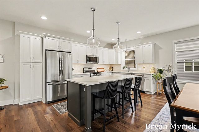4726 West Wind Drive, Holland, MI 49423
