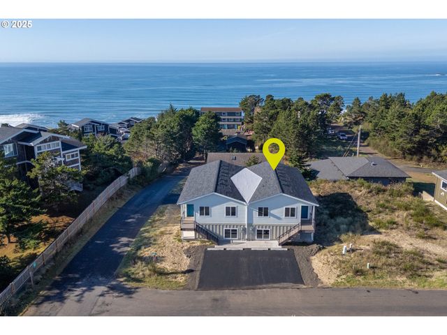 120 CRESCENT St, Tillamook, OR 97141