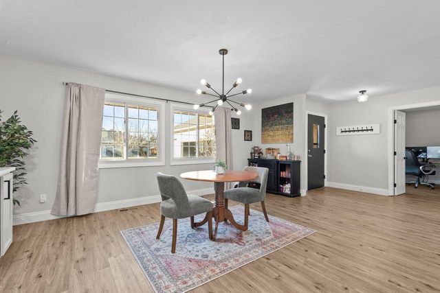 1101 PARK VILLAGE DRIVE, Neenah, WI 54956