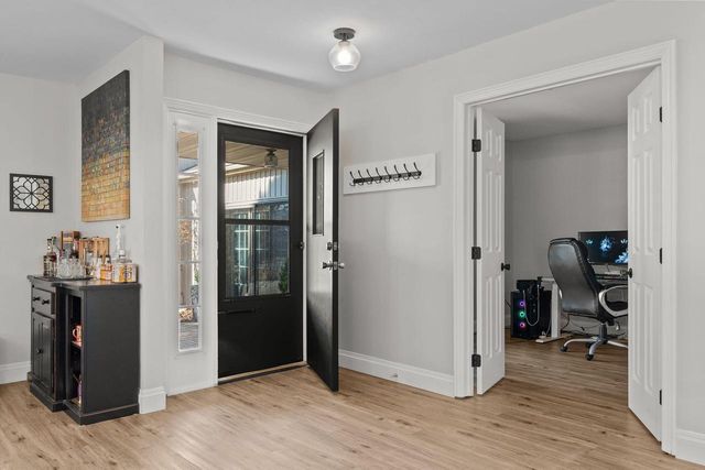 1101 PARK VILLAGE DRIVE, Neenah, WI 54956