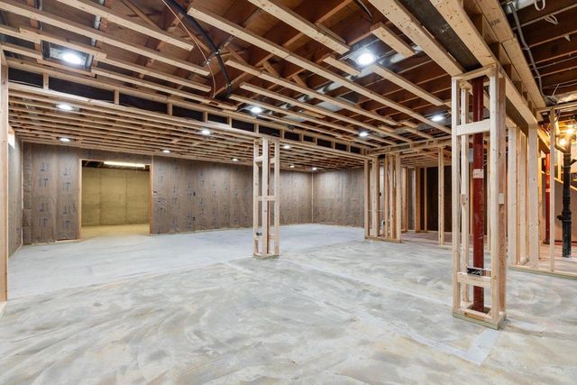 1101 PARK VILLAGE DRIVE, Neenah, WI 54956