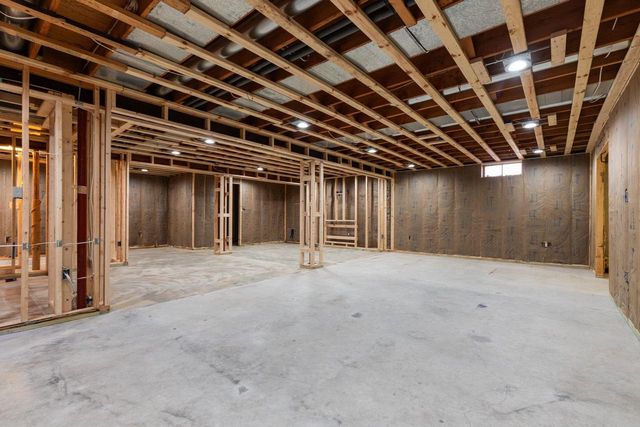 1101 PARK VILLAGE DRIVE, Neenah, WI 54956