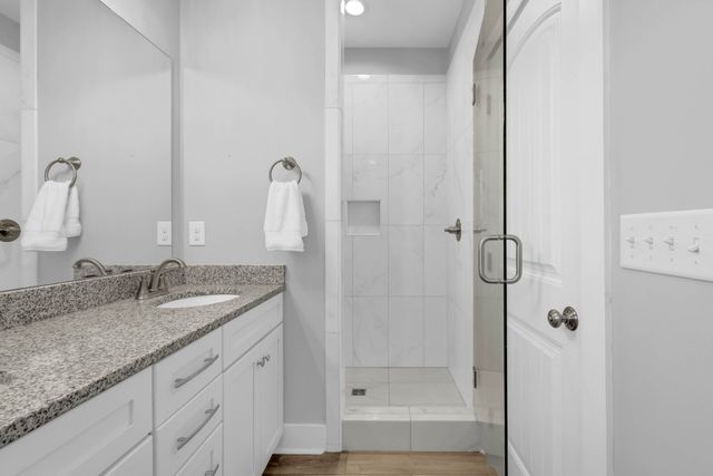 719 Centre St, Pleasant View, TN 37146