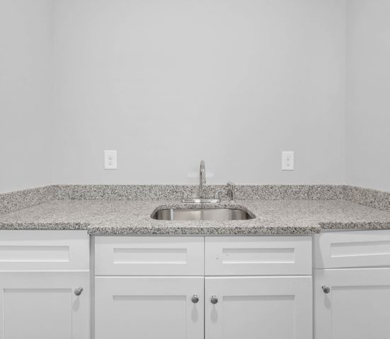 719 Centre St, Pleasant View, TN 37146