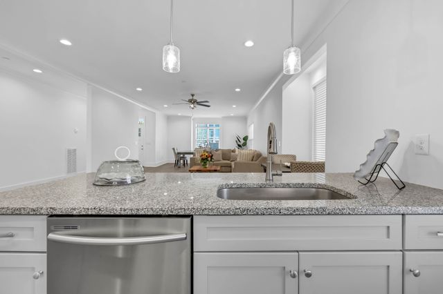719 Centre St, Pleasant View, TN 37146