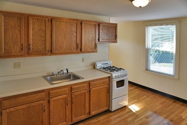 19 Norumbega Terr 1, Waltham, MA 02453