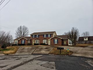 3046 Woody Ln, Clarksville, TN 37043