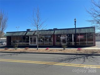 413 W Main Avenue, Gastonia, NC 28052