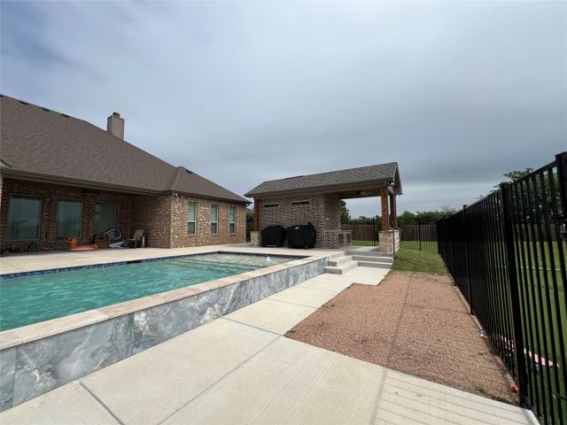 149 Vail Lane, Waxahachie, TX 75167