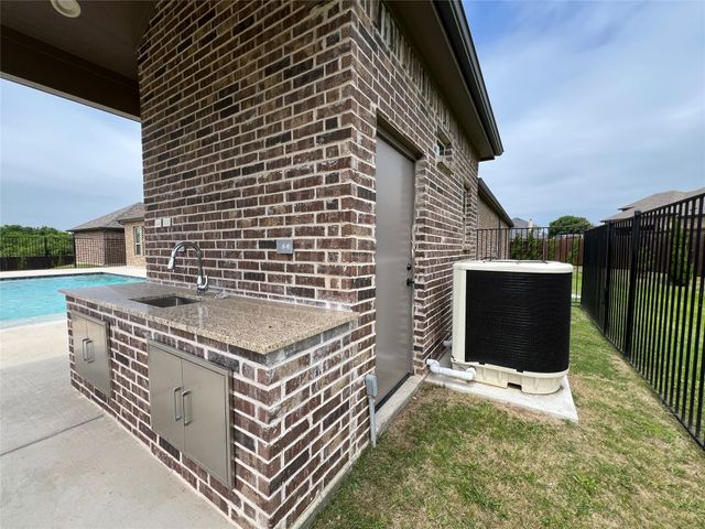 149 Vail Lane, Waxahachie, TX 75167