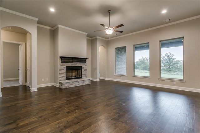 149 Vail Lane, Waxahachie, TX 75167
