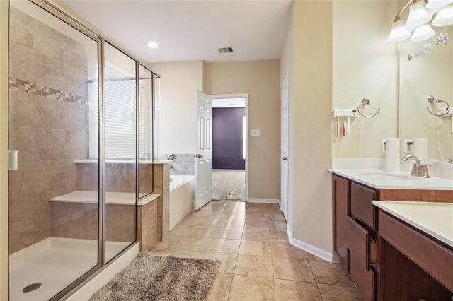 20522 Heath House, Porter, TX 77365