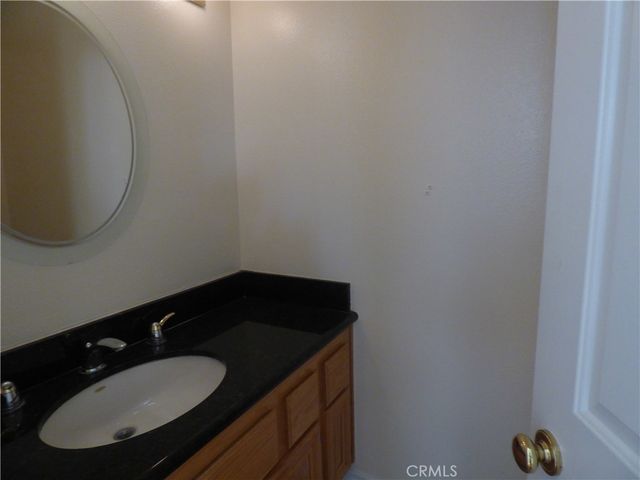 516 Monteleone, Oak Park, CA 91377
