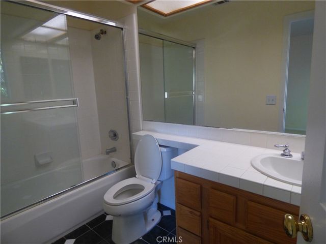 516 Monteleone, Oak Park, CA 91377